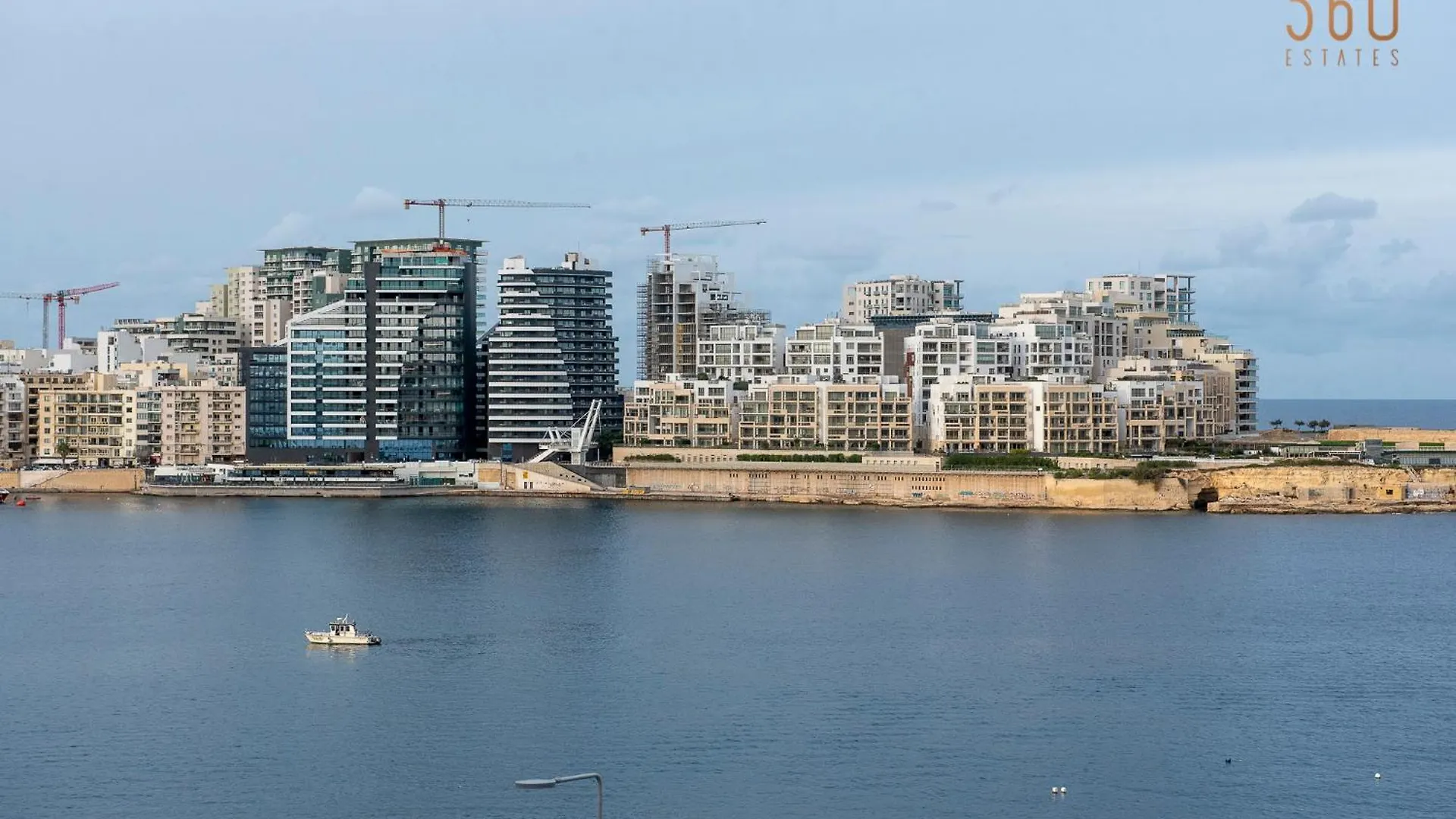Unique Seafront Loft Overlooking Valletta'S Views By 360 Estates Apartamento Valeta